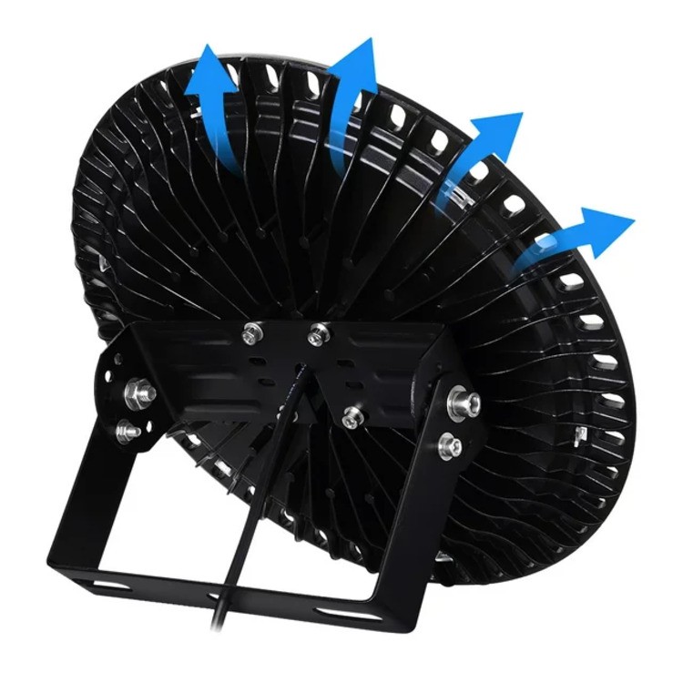 UFO LED High Bay Light with Rotatable Bracket 2 UFO LED High Bay Light with Rotatable Bracket 2