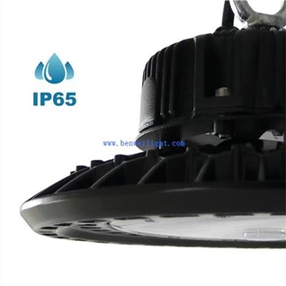 200 wattové LED osvetlenie do obchodu