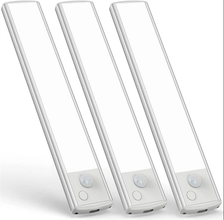 Osvetlenie skrine RV