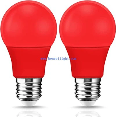 LED žiarovka červenej farby