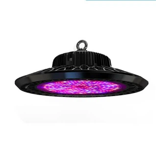 UVA LED reflektor s vodotesnosťou IP65