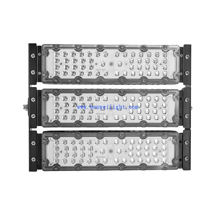 500W LED Floodlight for Outdoor Security (5)