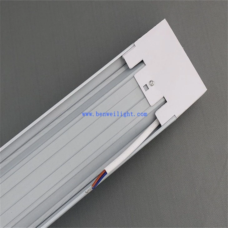 Batten Industrial Ceiling Fixtures (4)