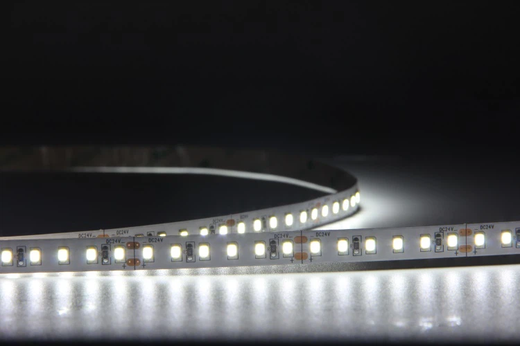 2835 White LED Strip Light 2835 White LED Strip Light